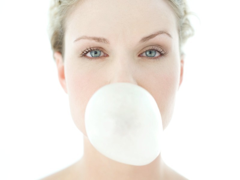 girl-blowing-bubble-gum